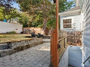 511 23rd Avenue E, Seattle WA 98112