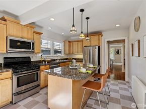 511 23rd Avenue E, Seattle WA 98112