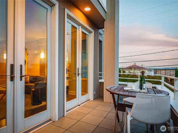 2345 43rd Avenue E, Seattle WA 98112
