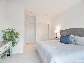 4228 221st Place SE 1083, Issaquah WA 98029