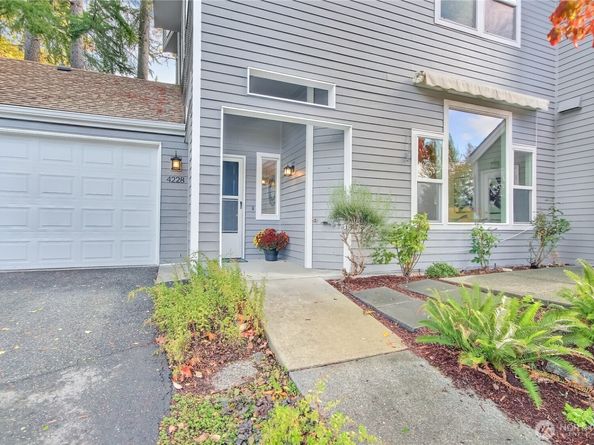 4228 221st Place SE 1083, Issaquah WA 98029