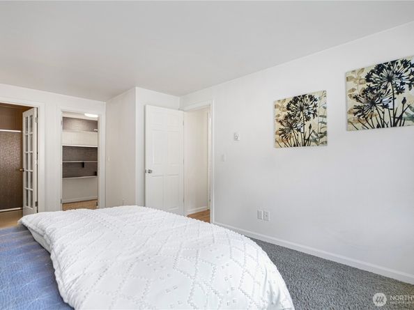 737 143rd Avenue NE E18, Bellevue WA 98007