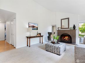737 143rd Avenue NE E18, Bellevue WA 98007
