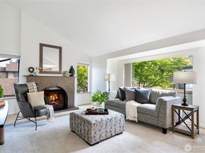 737 143rd Avenue NE E18, Bellevue WA 98007