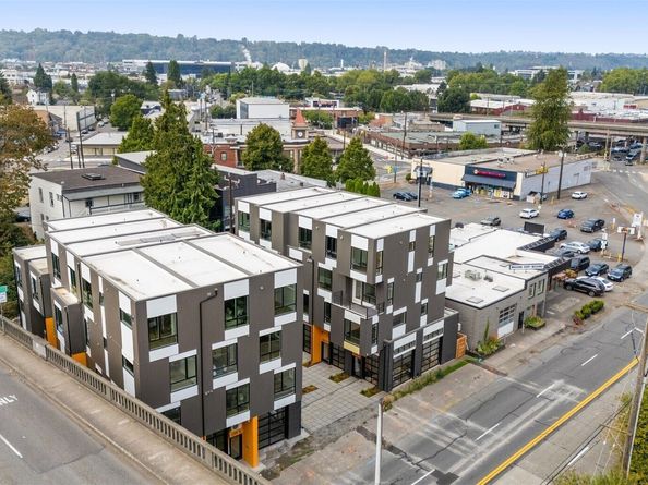 6249 Airport Way S B, Seattle WA 98108