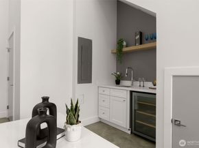 6249 Airport Way S B, Seattle WA 98108