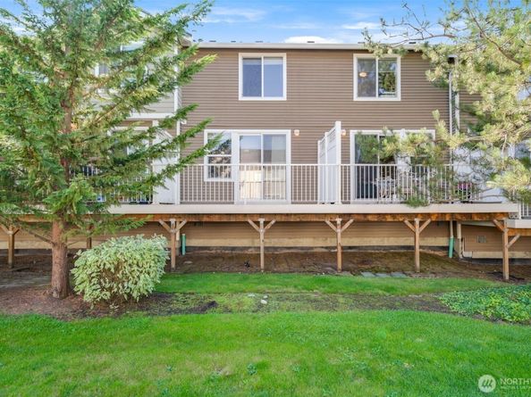 14200 69th Drive SE Q3, Snohomish WA 98296
