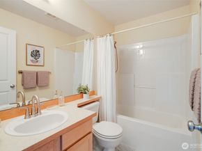 14200 69th Drive SE Q3, Snohomish WA 98296