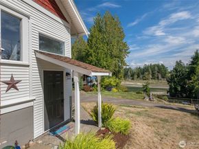 10110 SE Southworth Drive, Port Orchard WA 98366