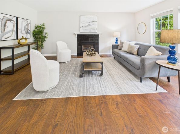 8818 230th Way NE, Redmond WA 98053