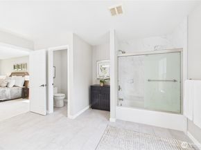 8818 230th Way NE, Redmond WA 98053