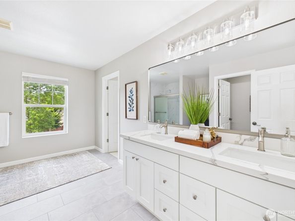 8818 230th Way NE, Redmond WA 98053