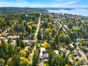 1923 3rd Street, Kirkland WA 98033