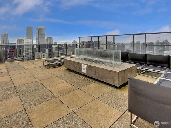 1321 Seneca Street 401, Seattle WA 98101