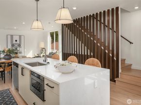 2030 NE 123rd Street, Seattle WA 98125