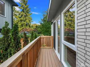 2030 NE 123rd Street, Seattle WA 98125