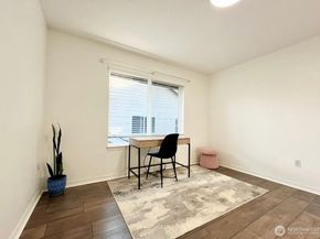 7928 NE 184th Street, Kenmore WA 98028
