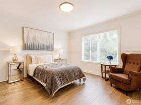 7928 NE 184th Street, Kenmore WA 98028