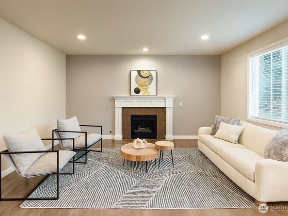 7928 NE 184th Street, Kenmore WA 98028
