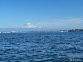 13037 SW Bachelor Road, Vashon WA 98070