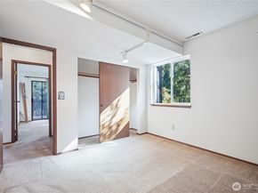 750 NE Woods Court, Bremerton WA 98311