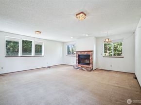 750 NE Woods Court, Bremerton WA 98311