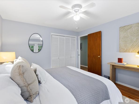 8564 30th Avenue NW, Seattle WA 98117