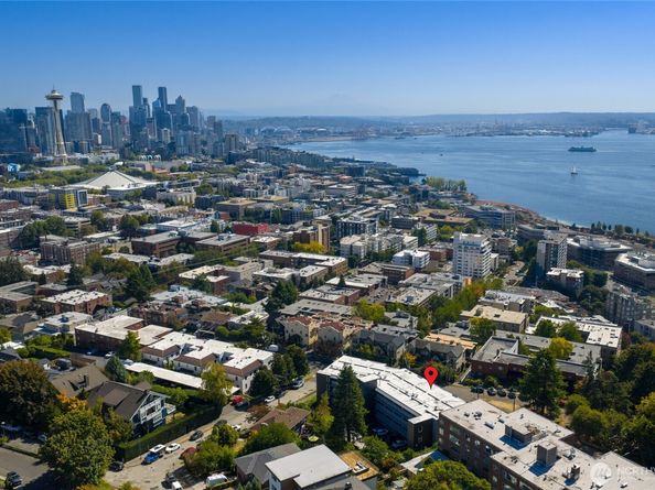 500 Olympic Place 304, Seattle WA 98119