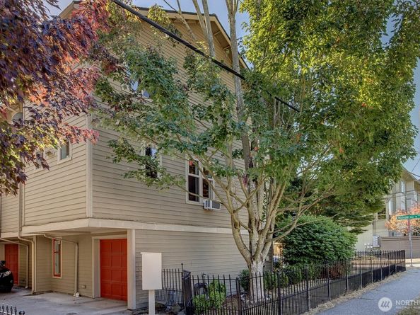1201 N 88th Street, Seattle WA 98103