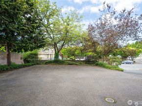 19725 76th Avenue W B1, Lynnwood WA 98036