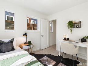 109 22nd Avenue E C, Seattle WA 98112