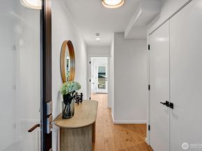 1227 E Roy Street, Seattle WA 98102