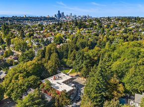 2809 1/2 S Mount Rainier Drive 1, Seattle WA 98144
