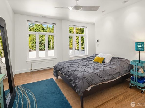 2809 1/2 S Mount Rainier Drive 1, Seattle WA 98144