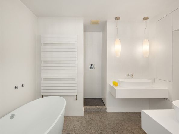 2809 1/2 S Mount Rainier Drive 1, Seattle WA 98144