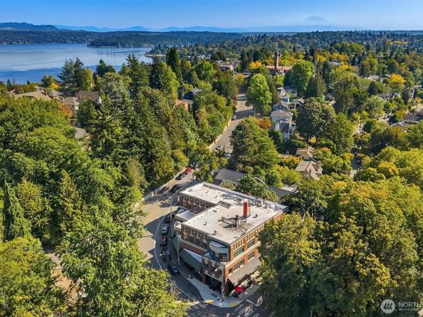 2809 1/2 S Mount Rainier Drive 1, Seattle WA 98144