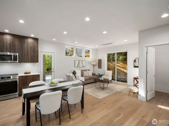 2665 51st Ave SW, Seattle WA 98116