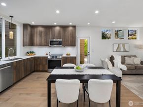 2665 51st Ave SW, Seattle WA 98116