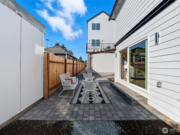 1107 NW 65th Street, Seattle WA 98117