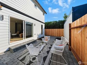 1107 NW 65th Street, Seattle WA 98117