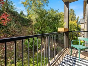 7163 27th Avenue SW, Seattle WA 98106