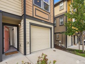 7163 27th Avenue SW, Seattle WA 98106