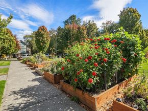 7163 27th Avenue SW, Seattle WA 98106