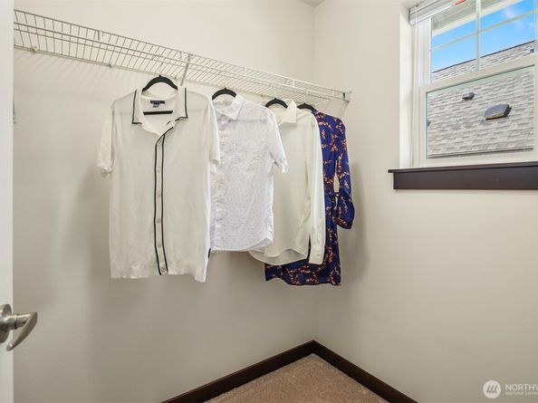 7163 27th Avenue SW, Seattle WA 98106