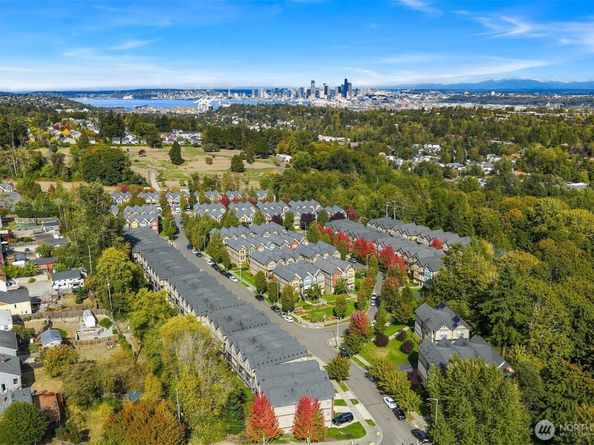 7163 27th Avenue SW, Seattle WA 98106