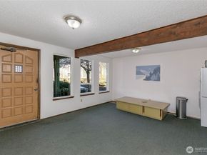 8911 Holly Drive 207, Everett WA 98208