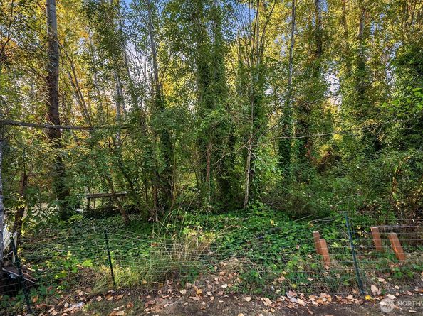 6745 18th Avenue SW, Seattle WA 98106