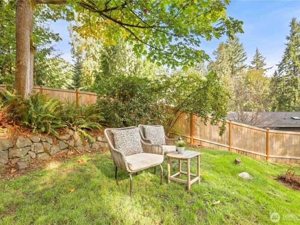 18228 Broadway Avenue, Clearview WA 98296
