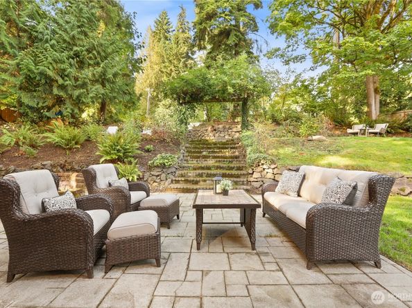 18228 Broadway Avenue, Clearview WA 98296