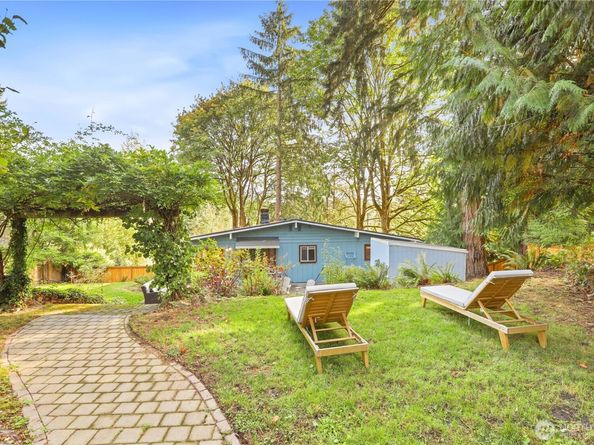 18228 Broadway Avenue, Clearview WA 98296